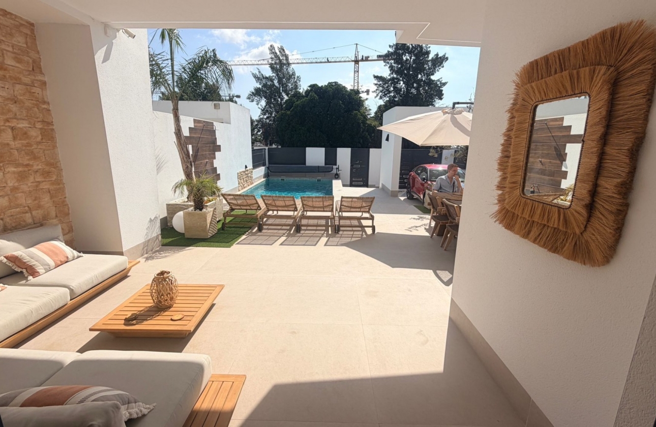Reventa - Villa - Dolores