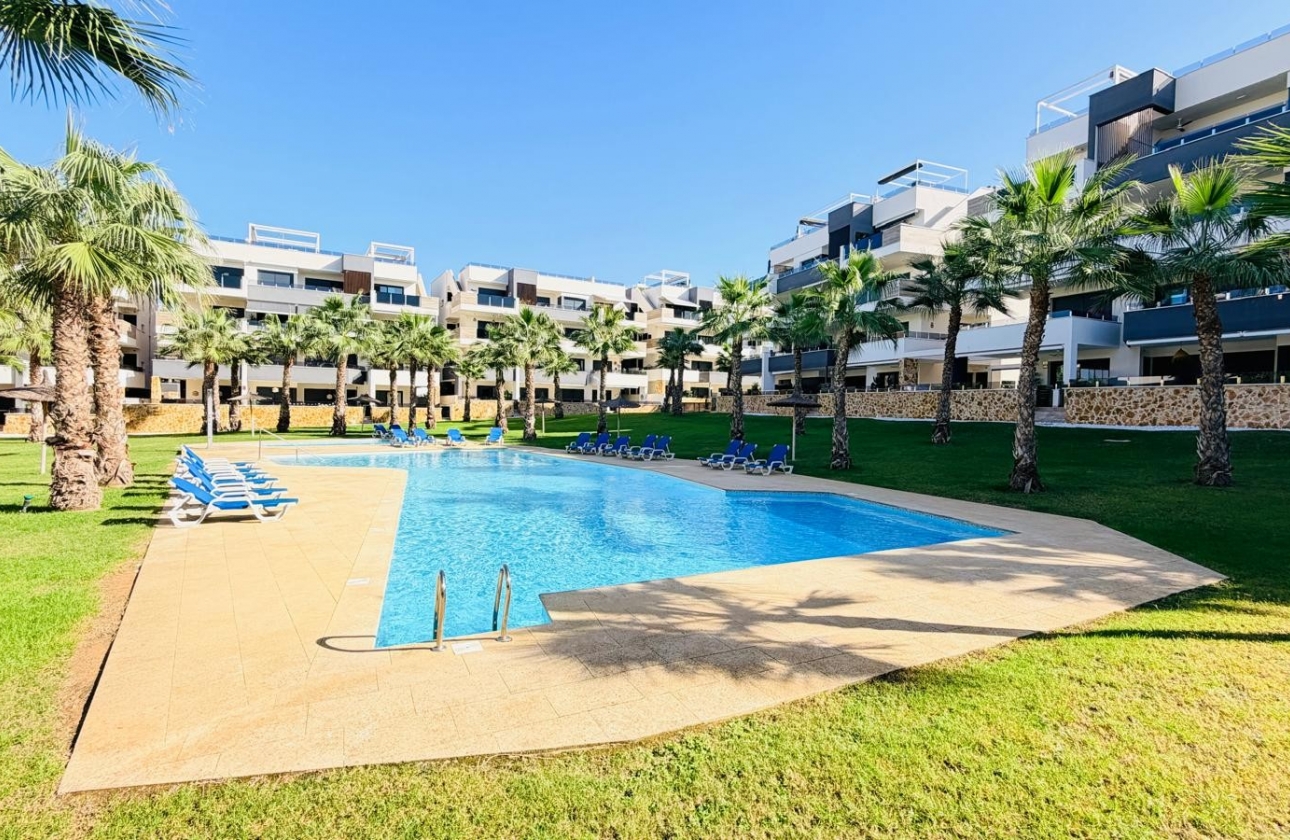 Resale - Apartment - Orihuela Costa - Los Altos