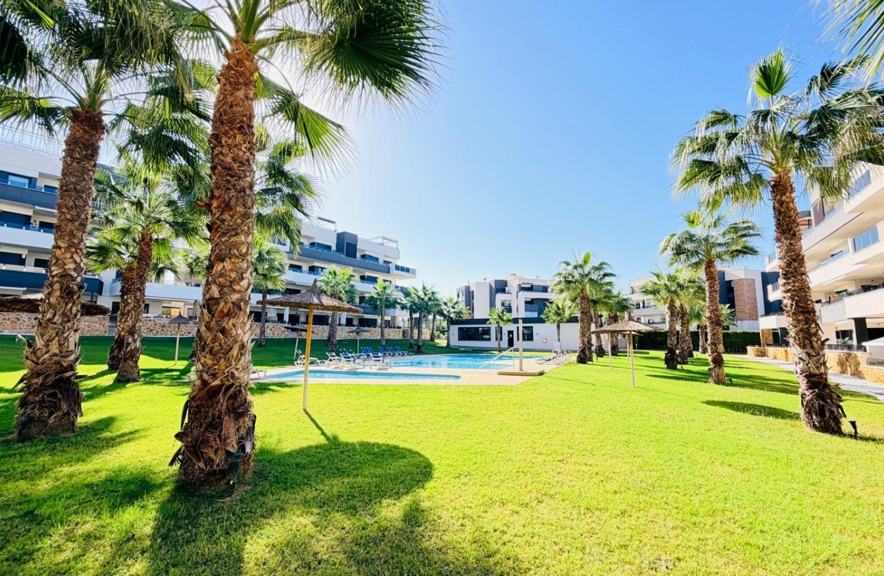 Resale - Apartment - Orihuela Costa - Los Altos