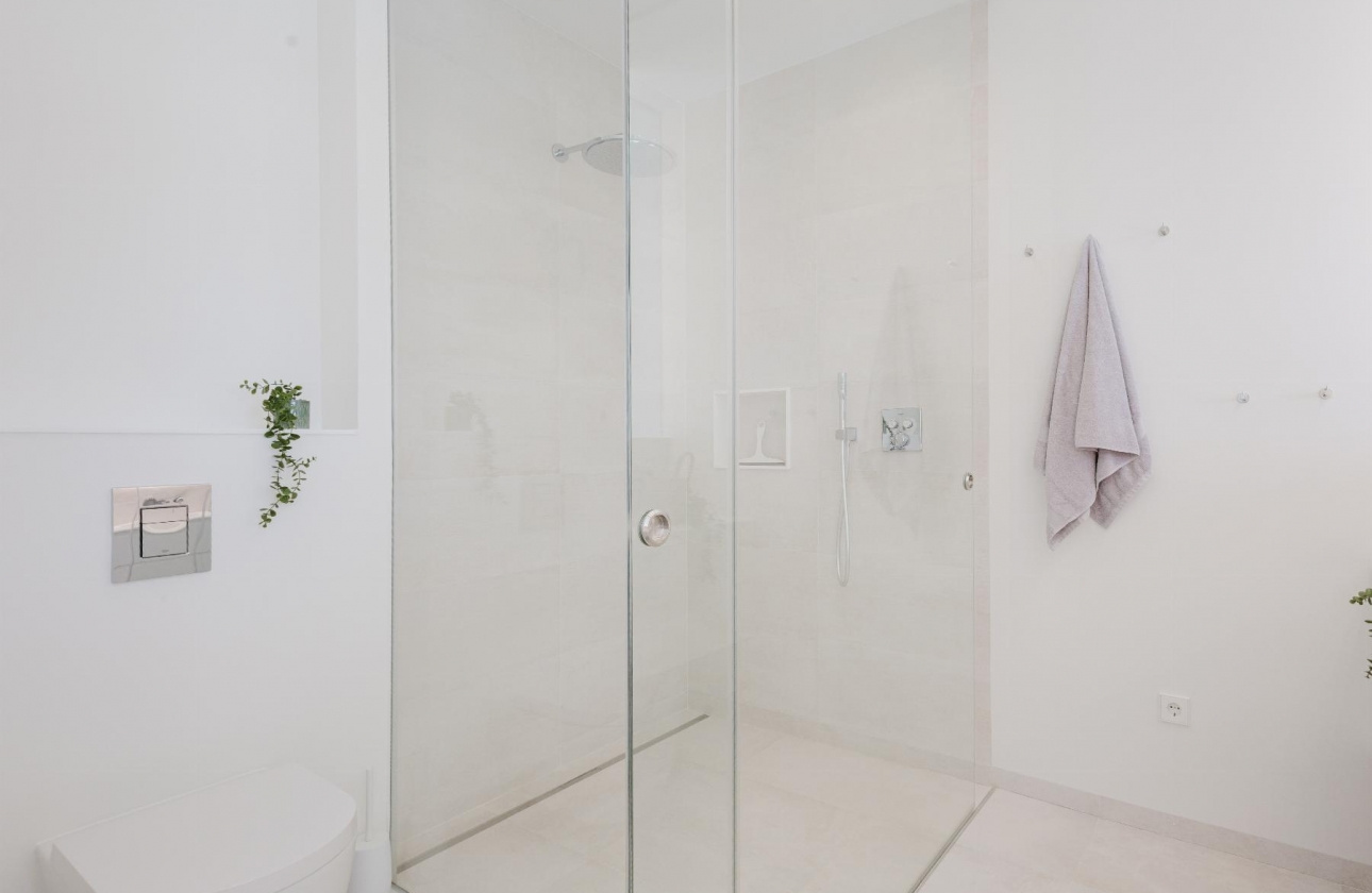Resale - Villa - Orihuela Costa - Las Colinas Golf