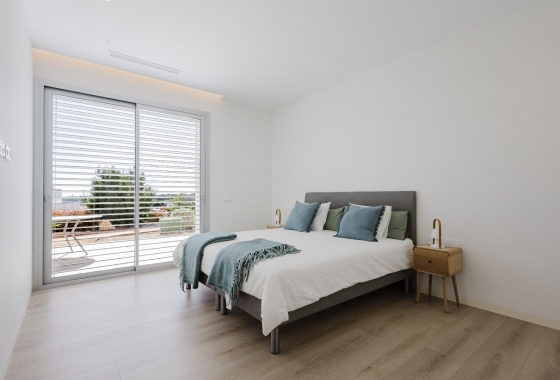Resale - Villa - Orihuela Costa - Las Colinas Golf