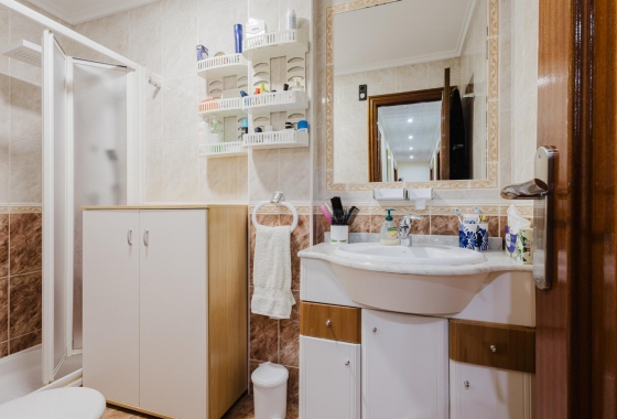 Resale - Apartment - Torrevieja - Playa del Acequión