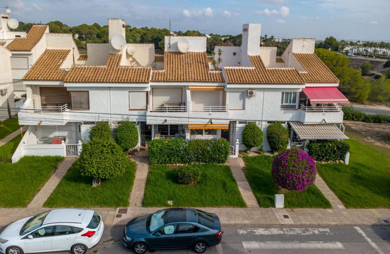 Resale - Bungalow - Orihuela Costa - Villamartin