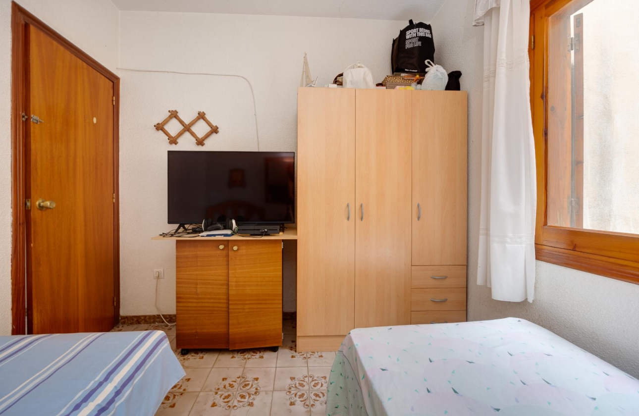 Resale - Bungalow - Torrevieja - Playa del Acequión