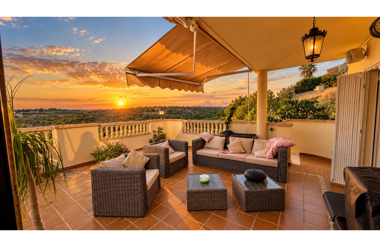 Resale - Villa - Dehesa de Campoamor - Las Ramblas Golf