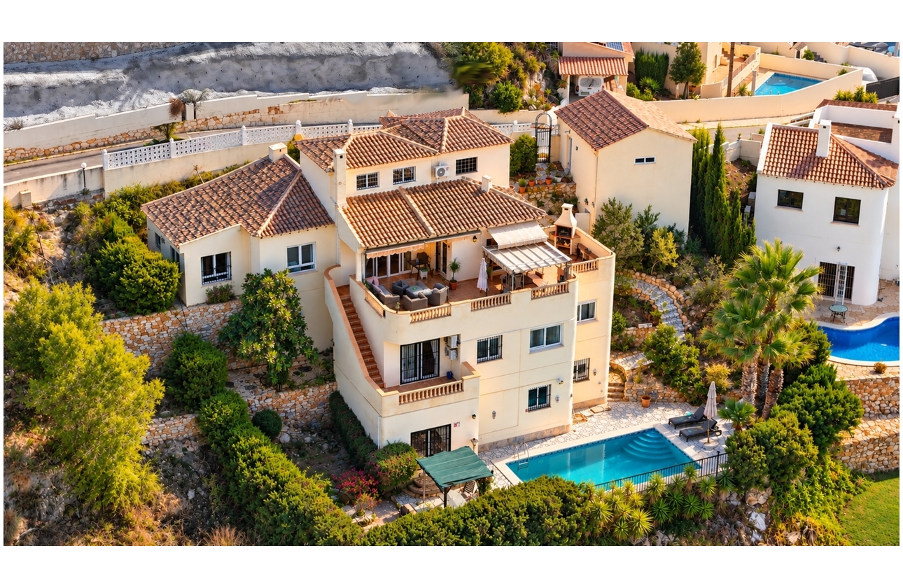 Resale - Villa - Dehesa de Campoamor - Las Ramblas Golf