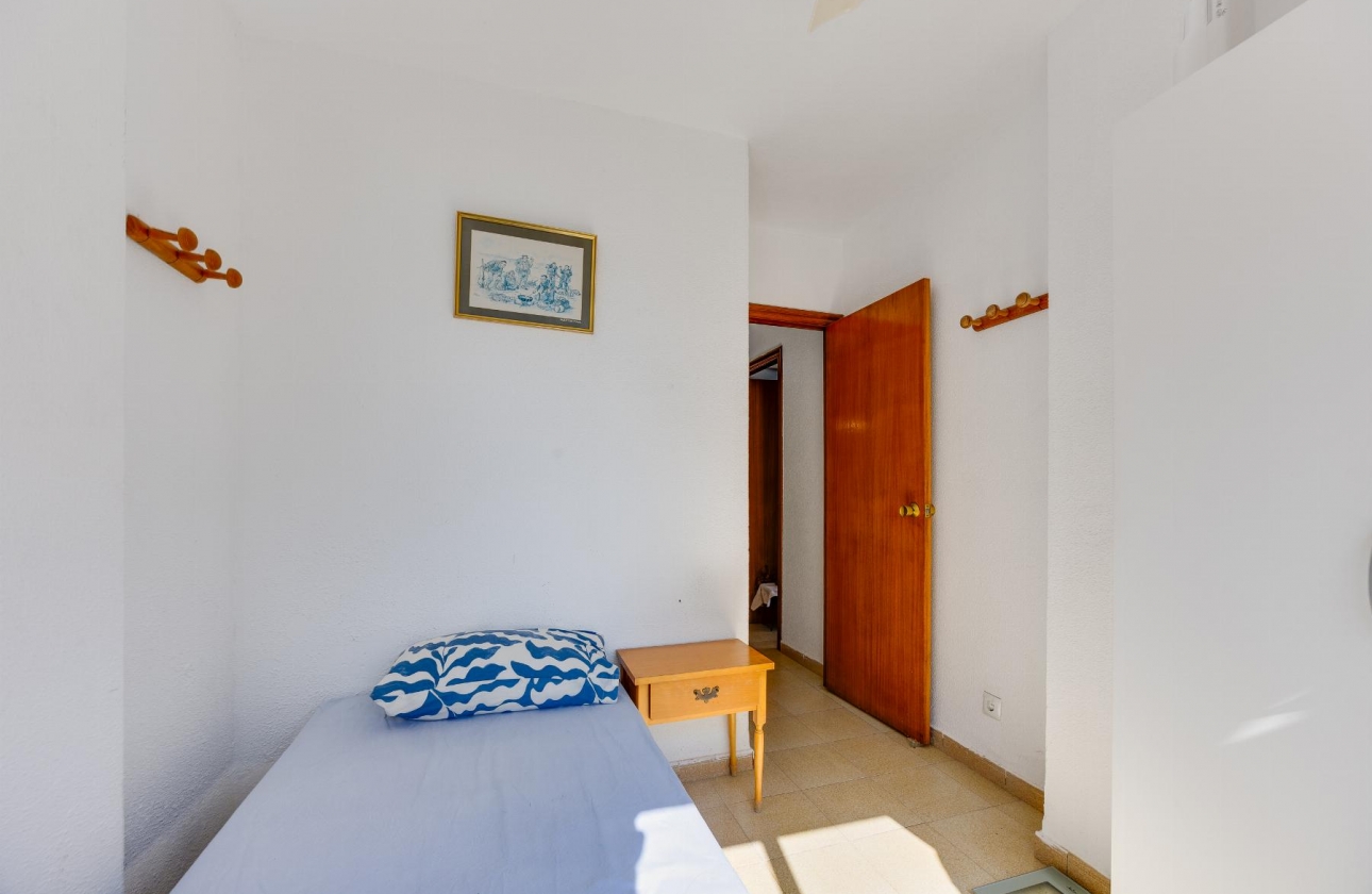 Resale - Apartment - Torrevieja - Playa del Acequión