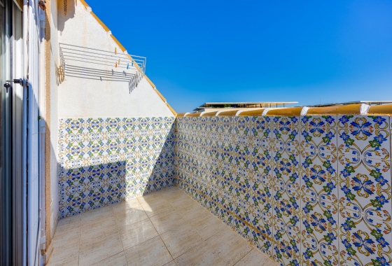 Resale - Apartment - Torrevieja - Playa del Acequión
