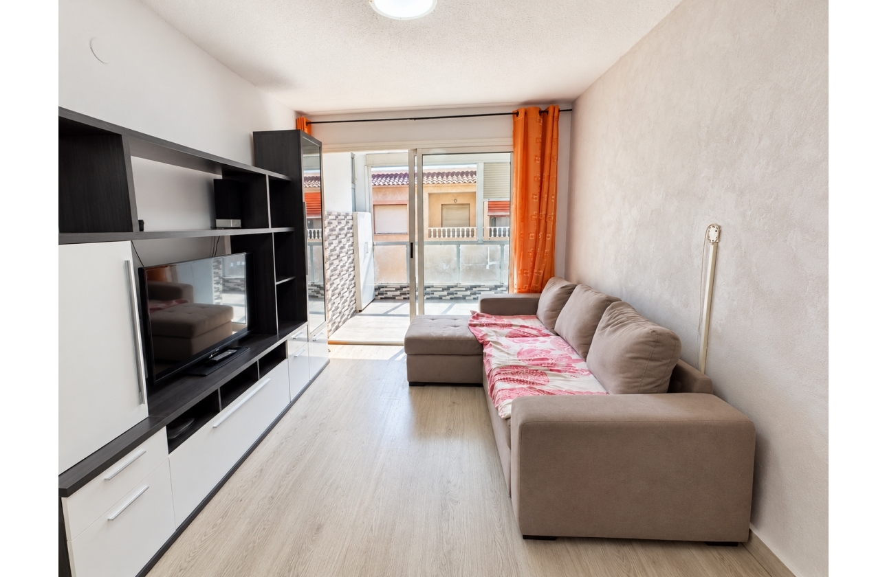 Resale - Apartment - Torrevieja - Playa de los Náufragos