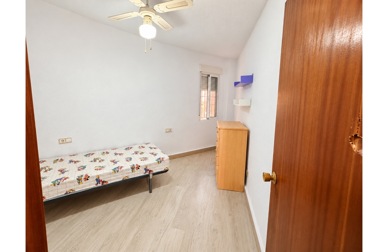 Resale - Apartment - Torrevieja - Playa de los Náufragos