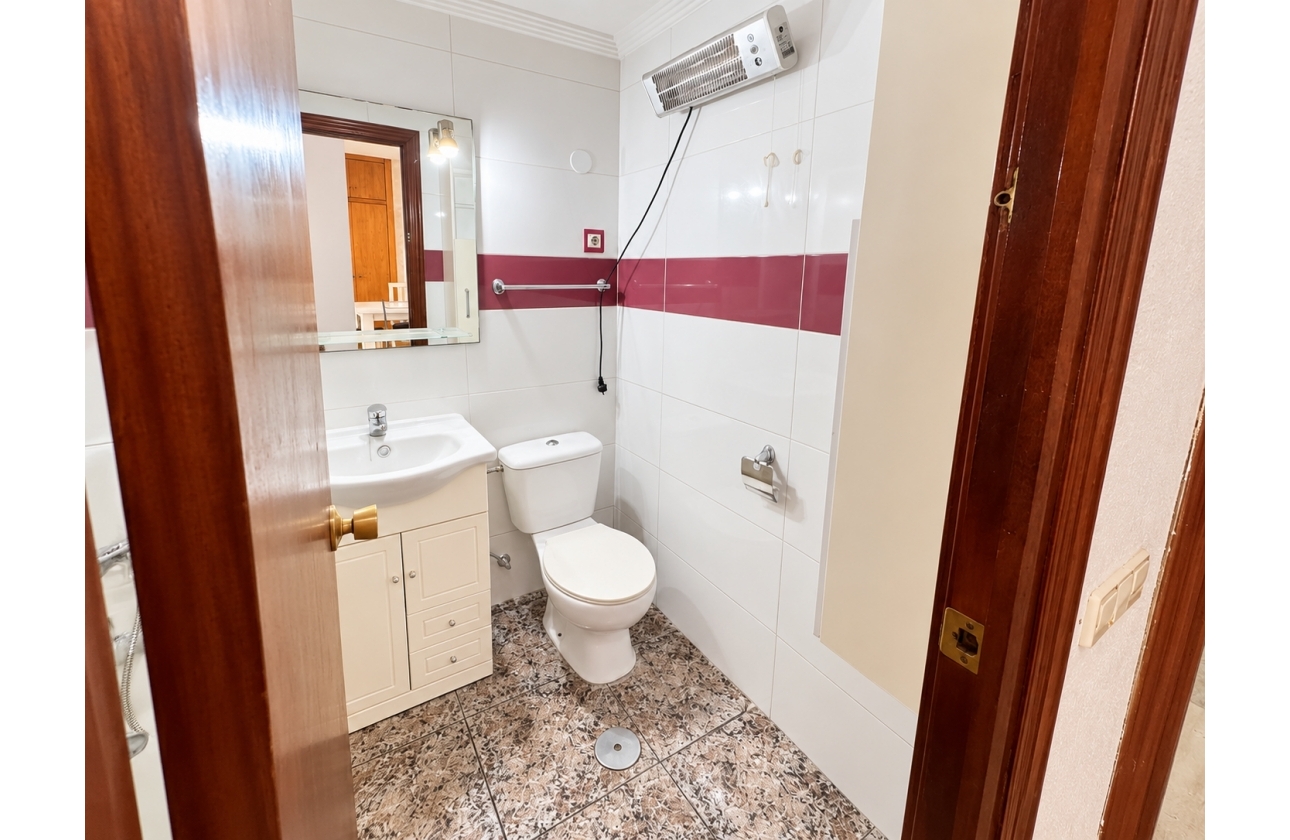 Resale - Apartment - Torrevieja - Playa de los Náufragos