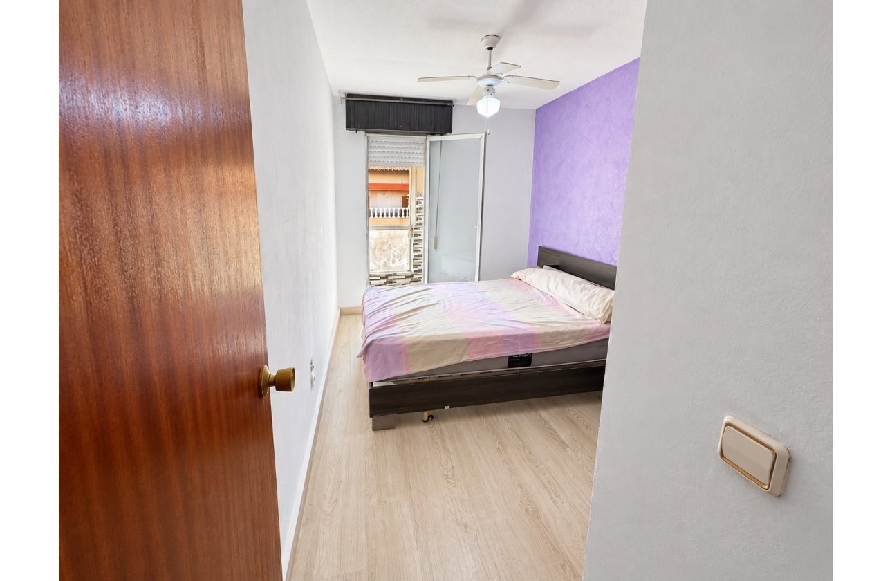 Resale - Apartment - Torrevieja - Playa de los Náufragos