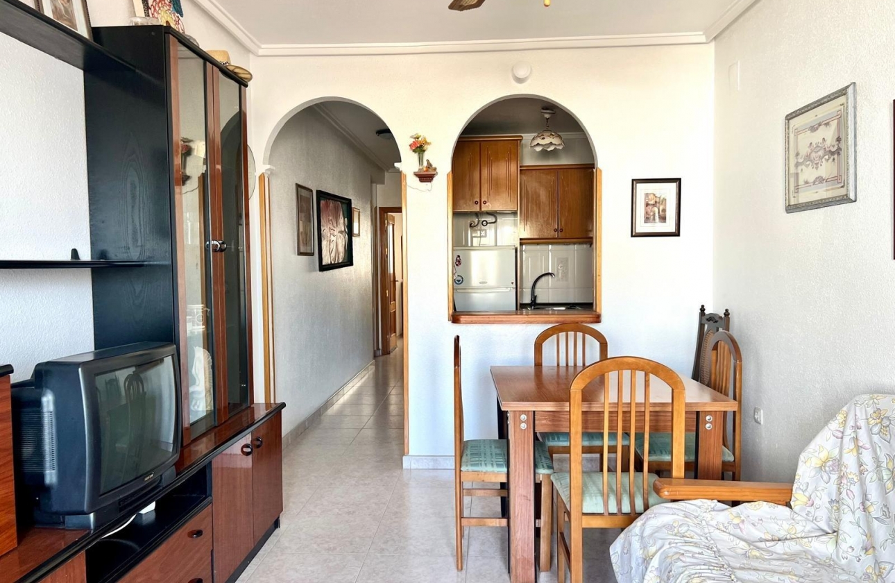 Wiederverkauf - Wohnung - Torrevieja - Centro