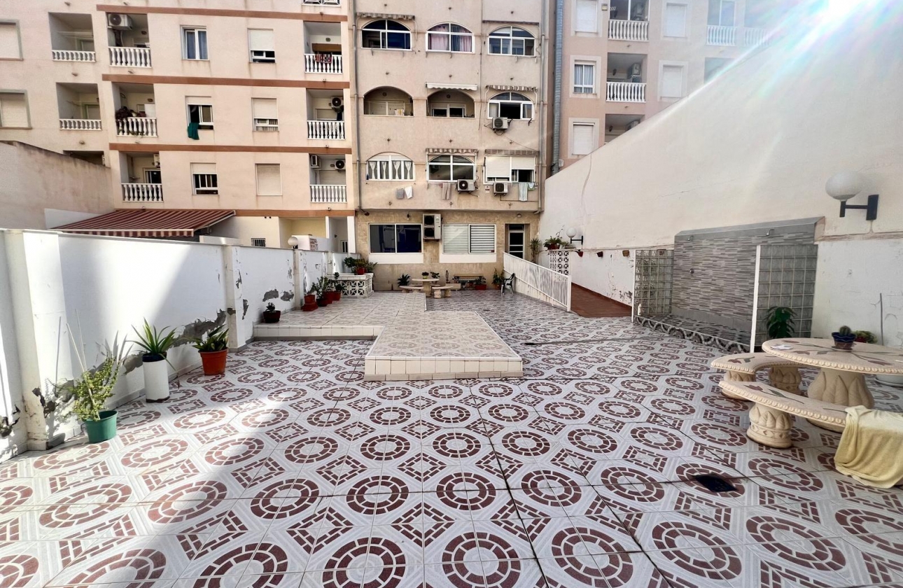 Revente - Appartement - Torrevieja - Centro