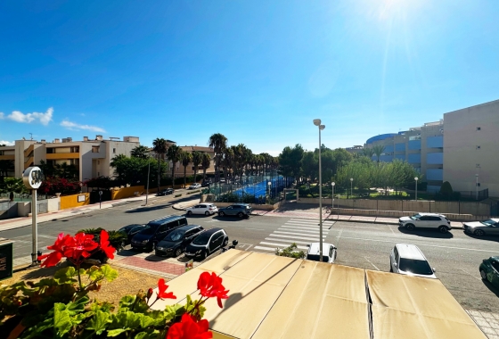 Resale - Apartment - Orihuela Costa - Aguamarina