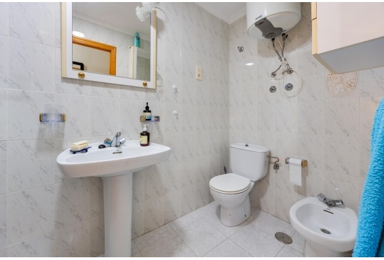 Resale - Apartment - Torrevieja - Playa del Cura