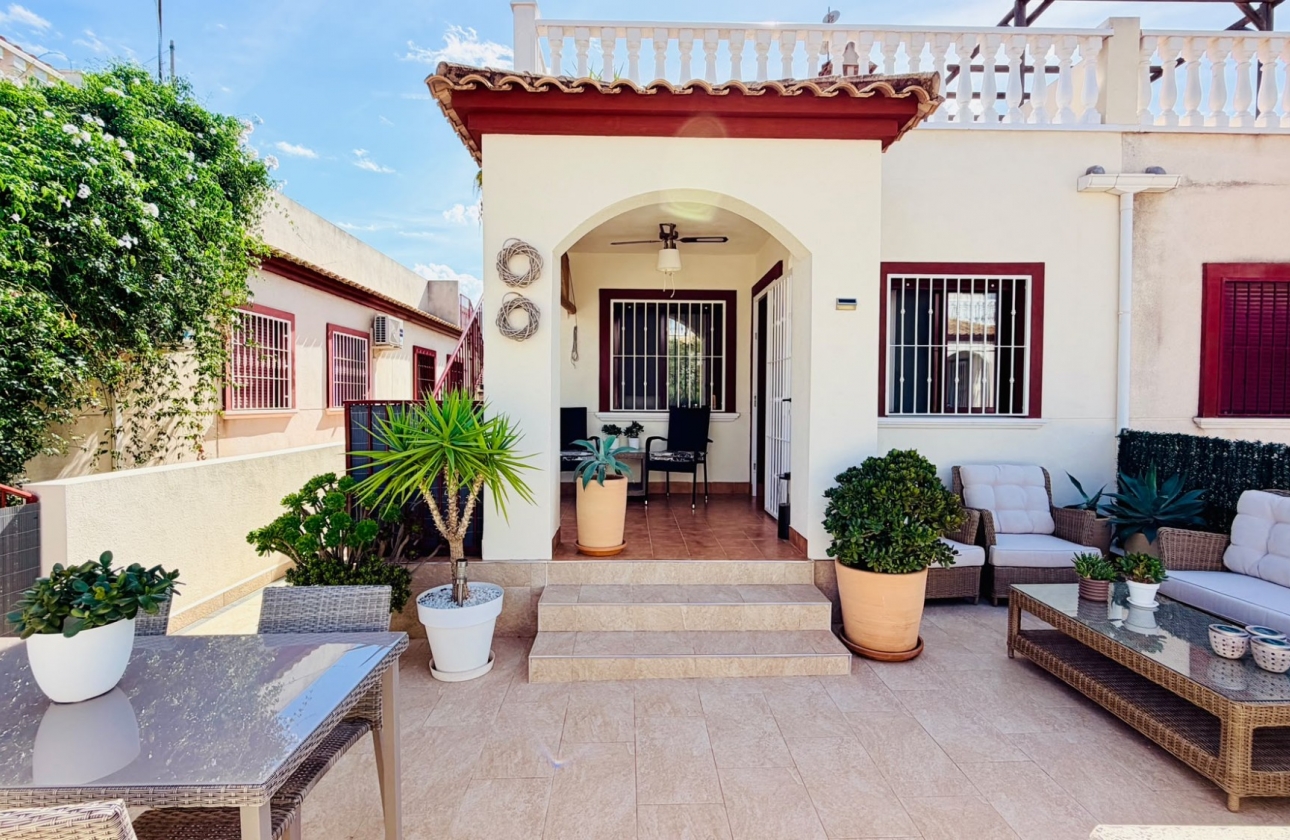 Resale - Villa - Daya Vieja