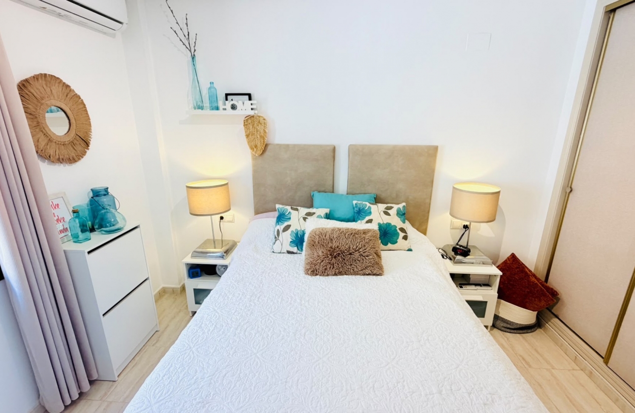 Resale - Villa - Daya Vieja