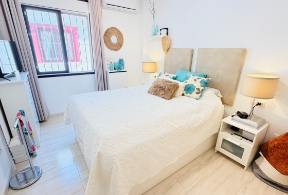 Resale - Villa - Daya Vieja