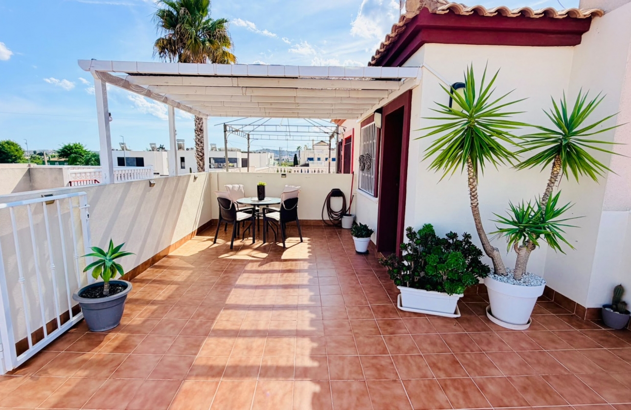 Resale - Villa - Daya Vieja