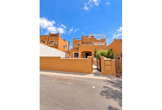 Resale - Villa - Orihuela Costa - Dream Hills