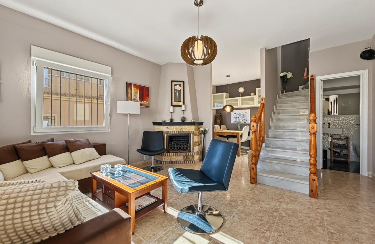 Resale - Bungalow - Orihuela Costa - Lomas de Don Juan