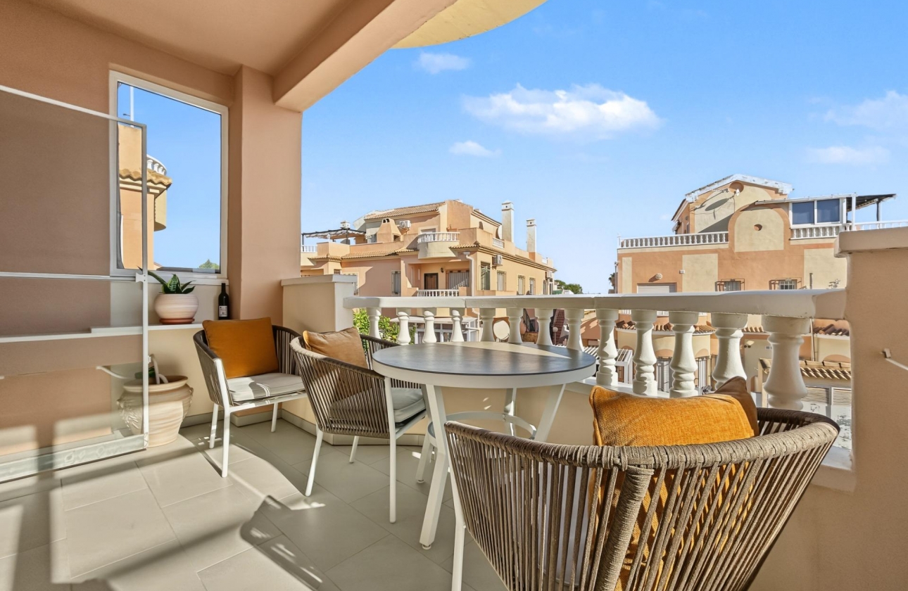 Resale - Bungalow - Orihuela Costa - Lomas de Don Juan