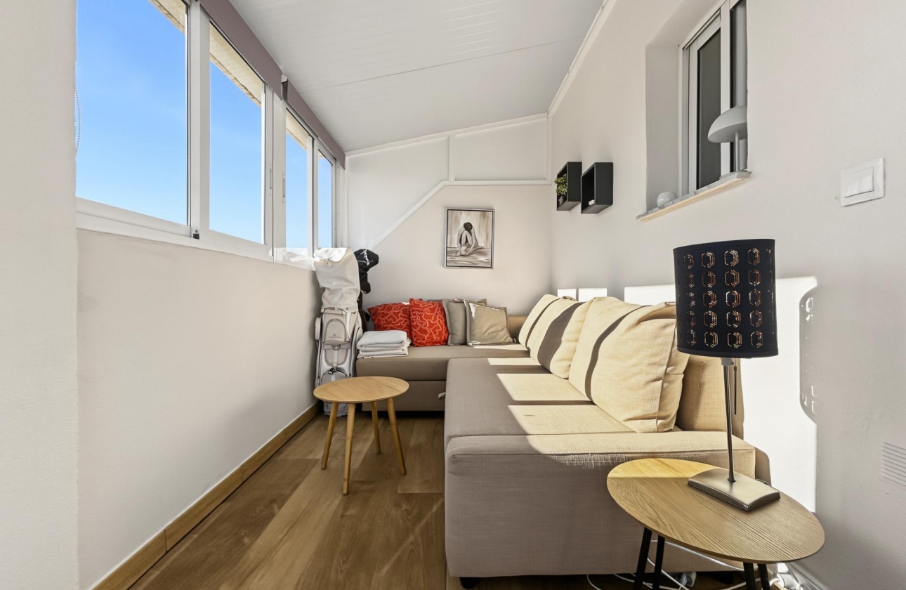 Resale - Bungalow - Orihuela Costa - Lomas de Don Juan