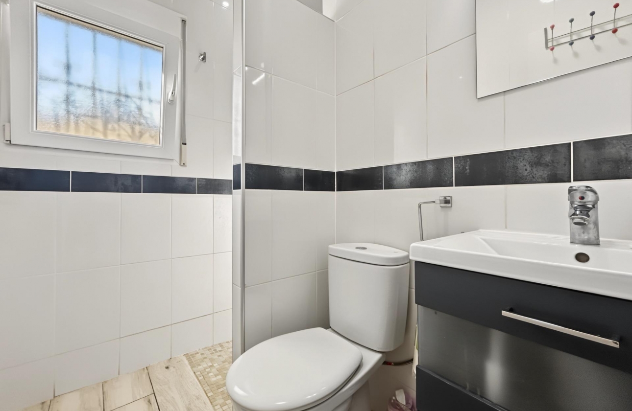 Resale - Villa - Pilar de la Horadada - Pinar de Campoverde