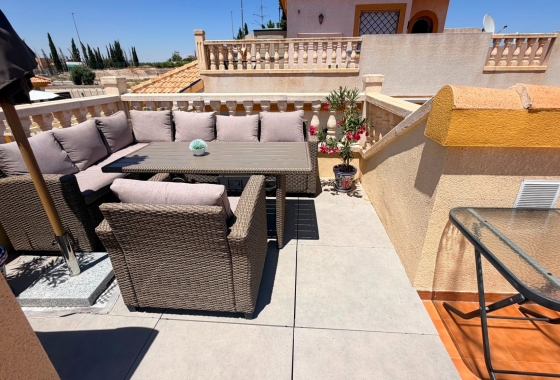 Resale - Villa - Los Montesinos - Urbanizacion montesol