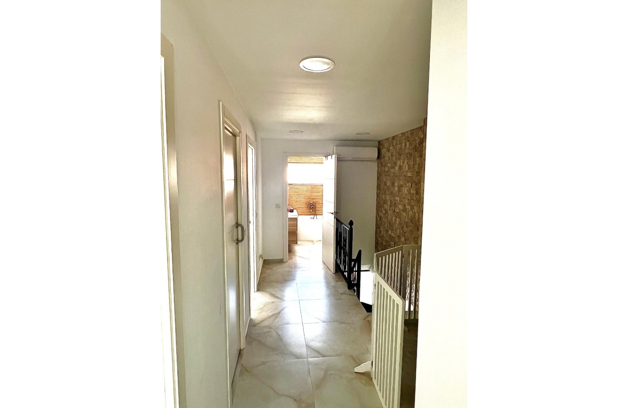 Resale - Townhouse - Torrevieja - Los Balcones