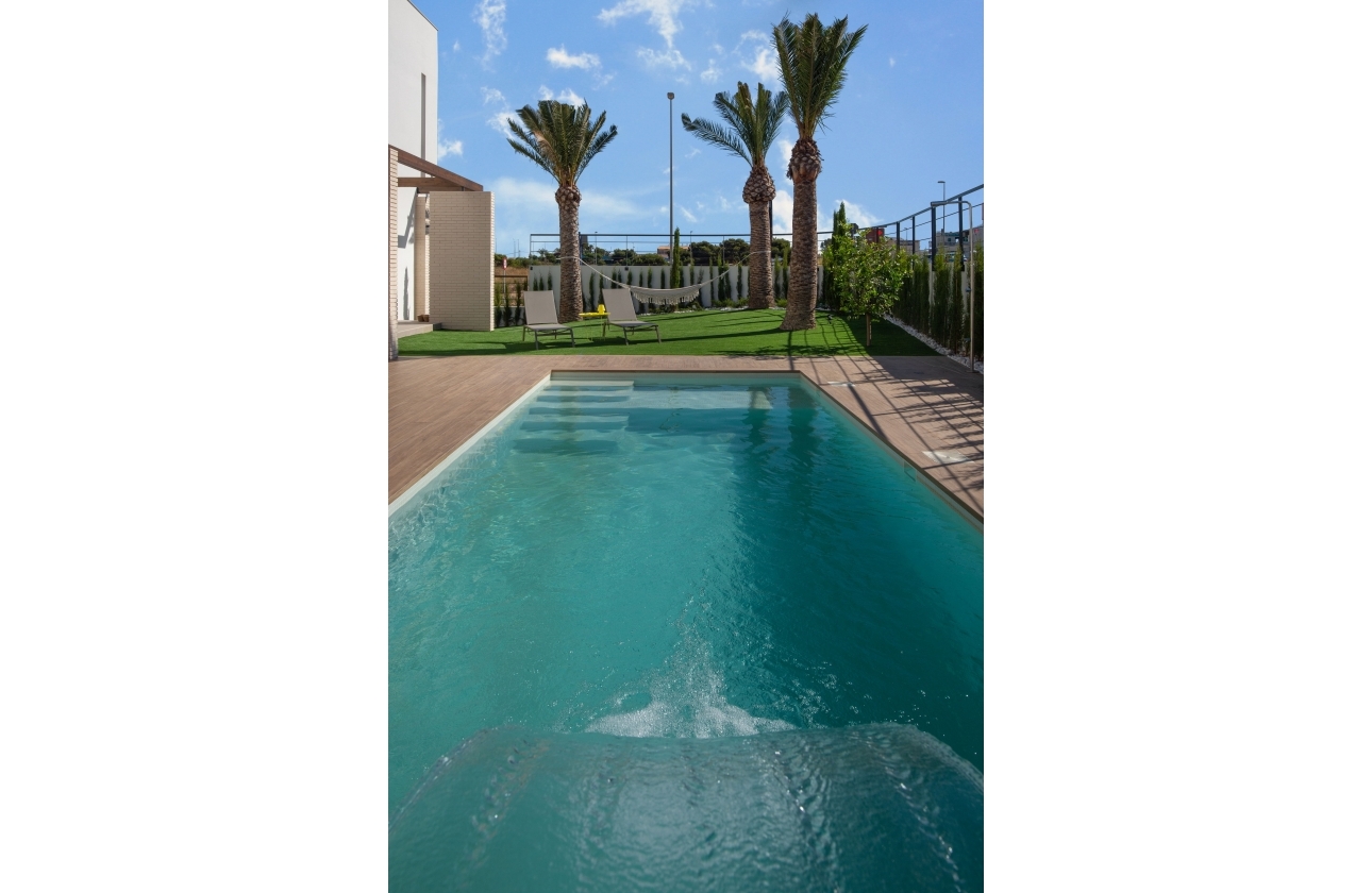 Neue Gebäude - Villa - Dehesa de Campoamor