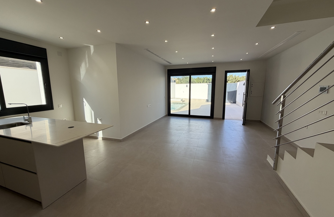 New Build - Townhouse - Heredades