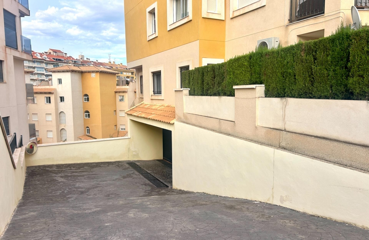 Resale - Garaje - Dehesa de campoamor - Altos de campoamor