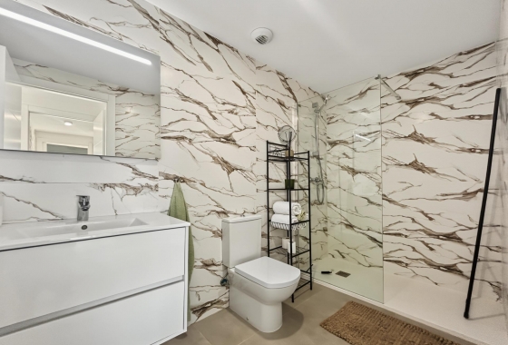 Resale - Apartment - Dehesa de campoamor - Campoamor