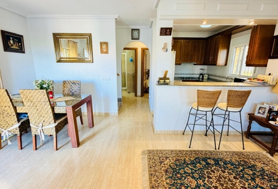 Resale - Villa - Los Montesinos - La Herrada