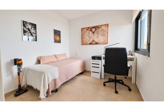 Resale - Villa - Orihuela Costa - Villamartin