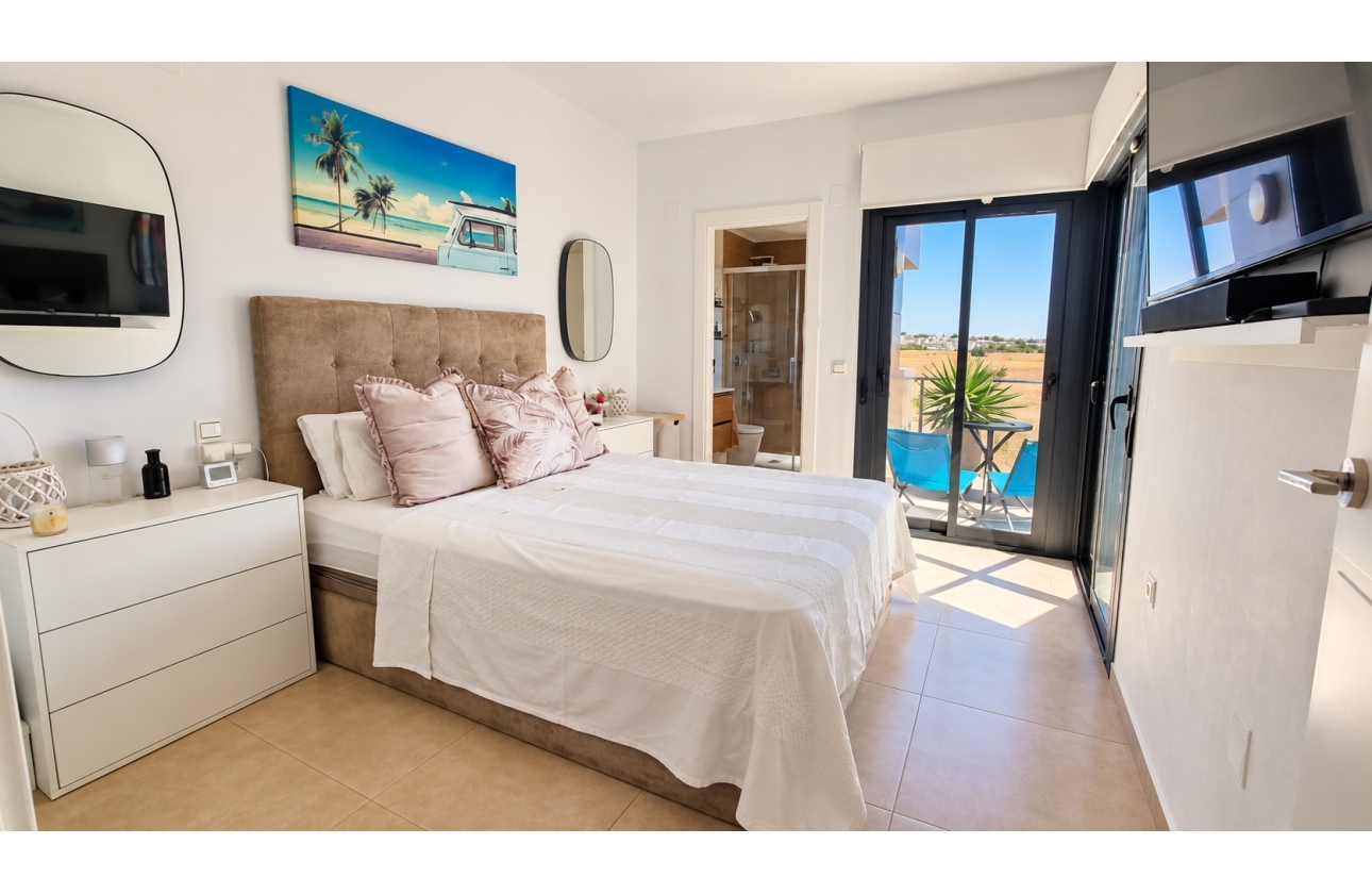 Resale - Villa - Orihuela Costa - Villamartin
