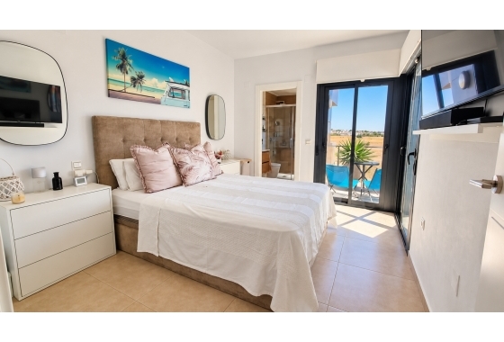 Resale - Villa - Orihuela Costa - Villamartin