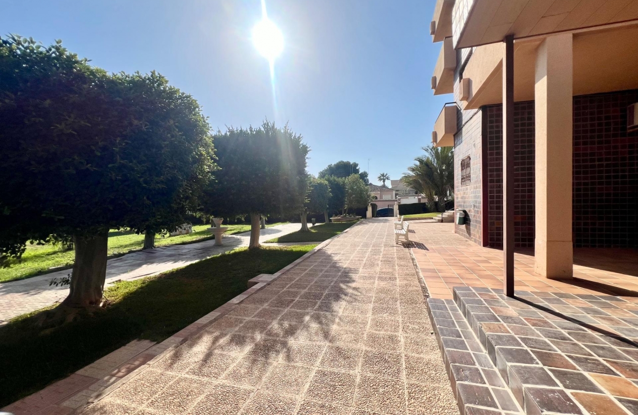 Revente - Ground Floor - Orihuela Costa - La Zenia