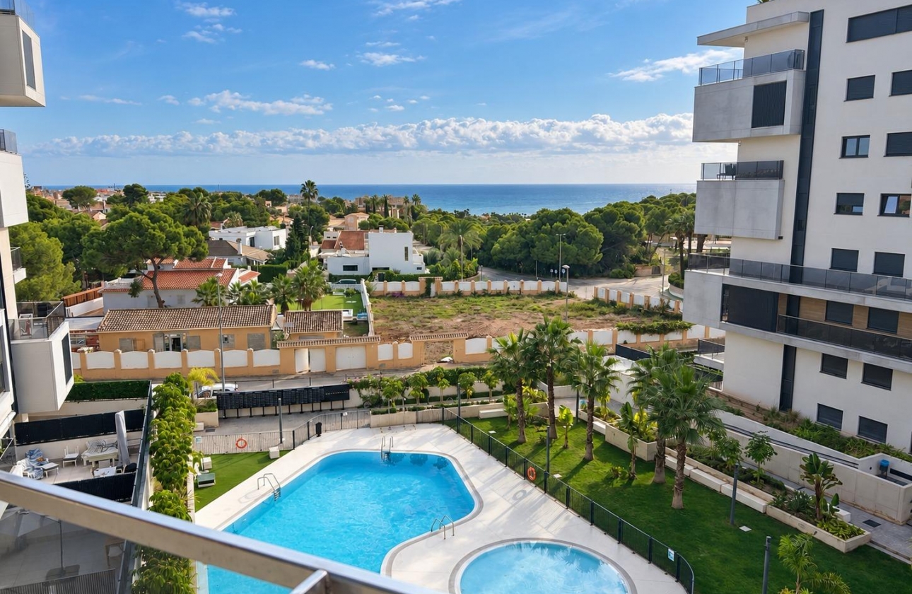 Resale - Apartment - Orihuela Costa - Altos de Campoamor