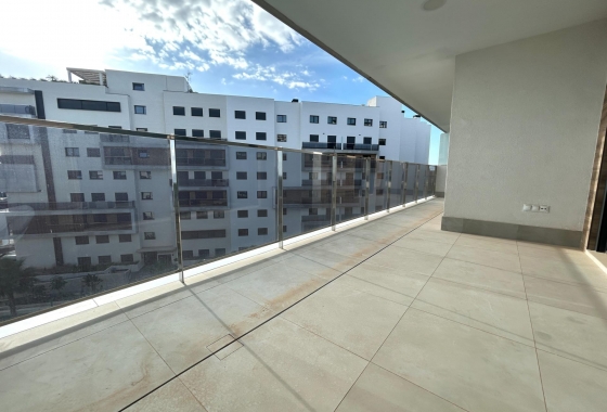 Resale - Apartment - Orihuela Costa - Altos de Campoamor