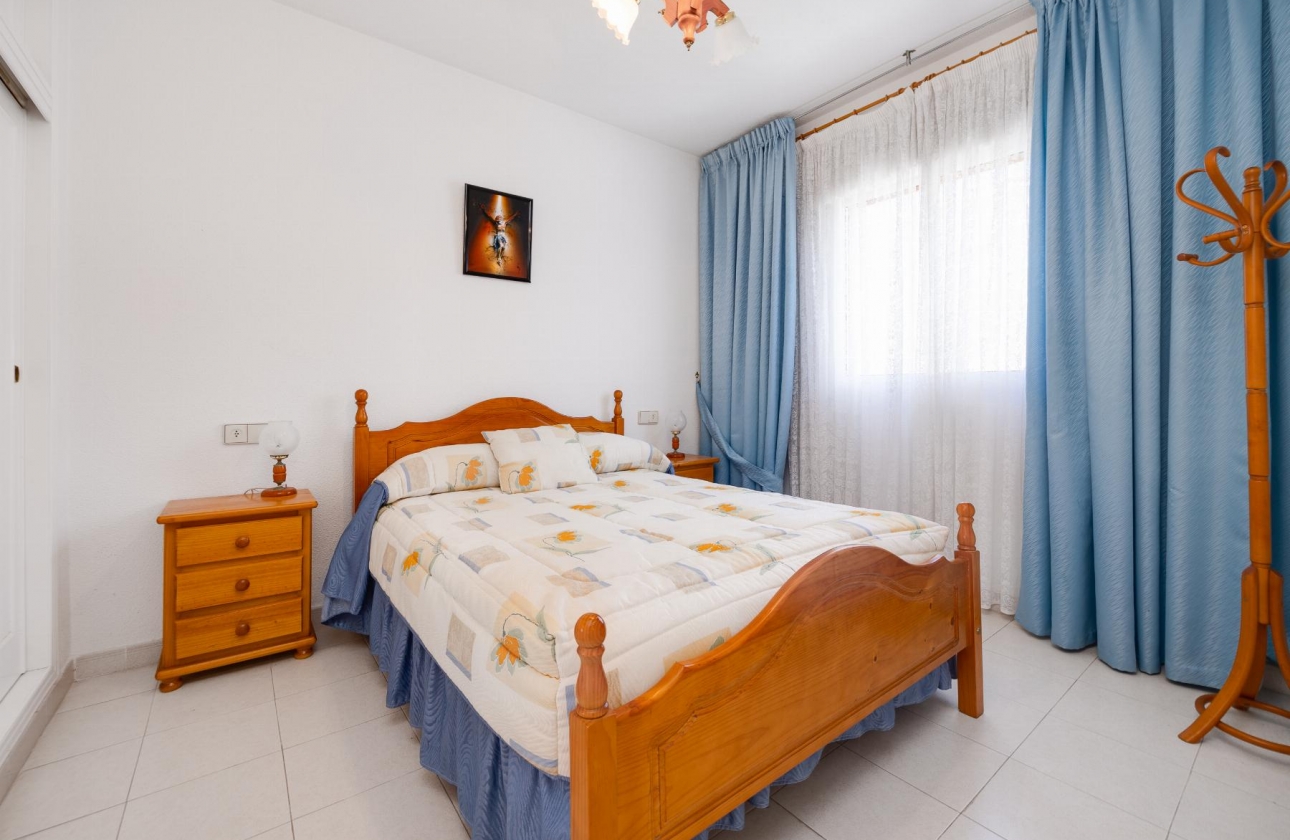 Wiederverkauf - Bungalow - Torrevieja - playa de los naufragos