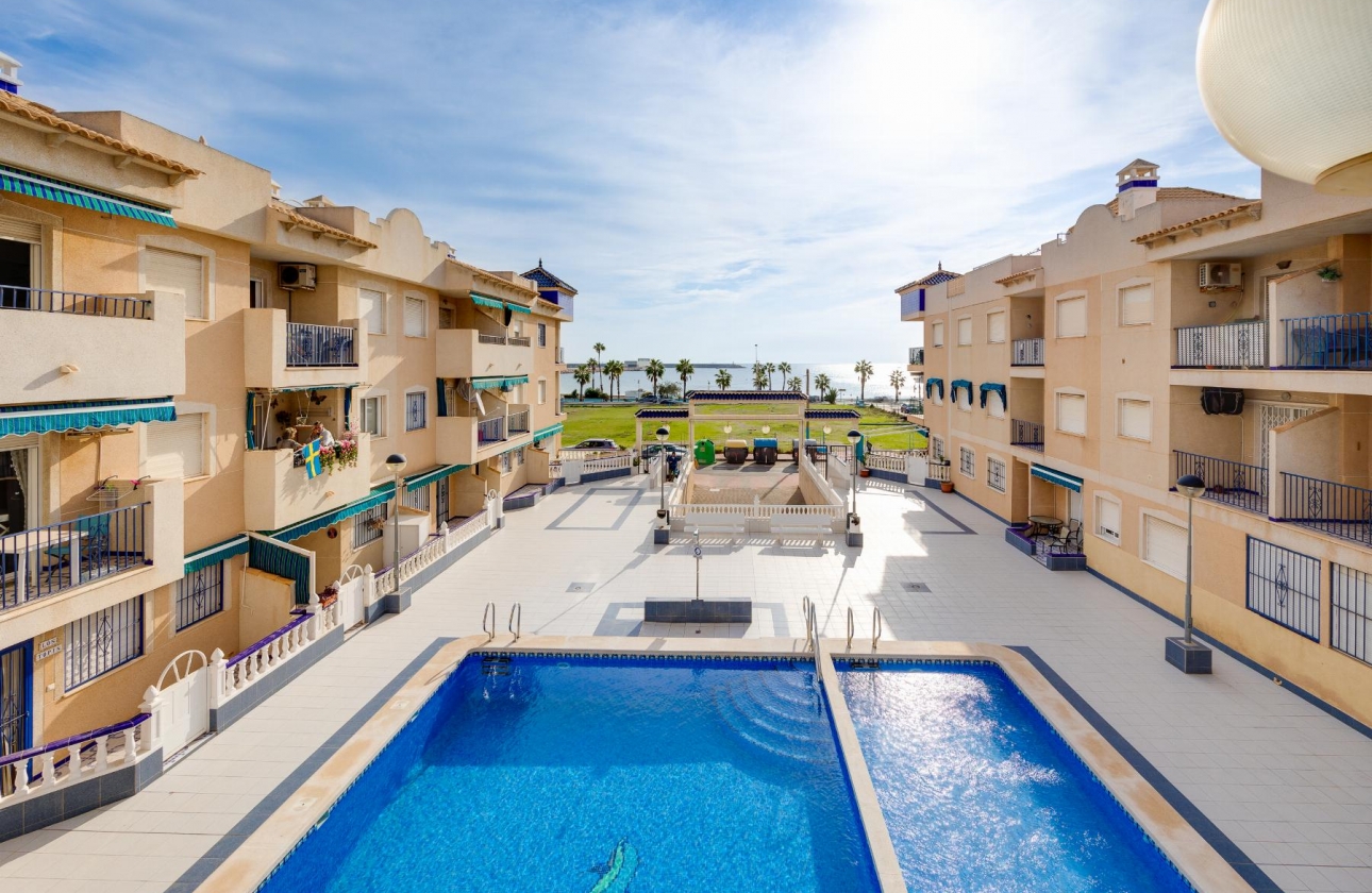 Reventa - APARTAMENTO - Torrevieja - PLAYA NAUFRAGOS