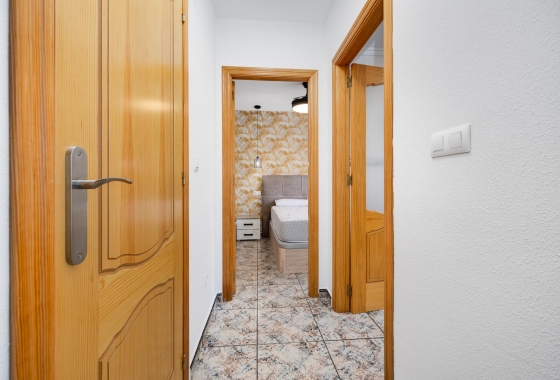 Reventa - APARTAMENTO - Torrevieja - PLAYA NAUFRAGOS