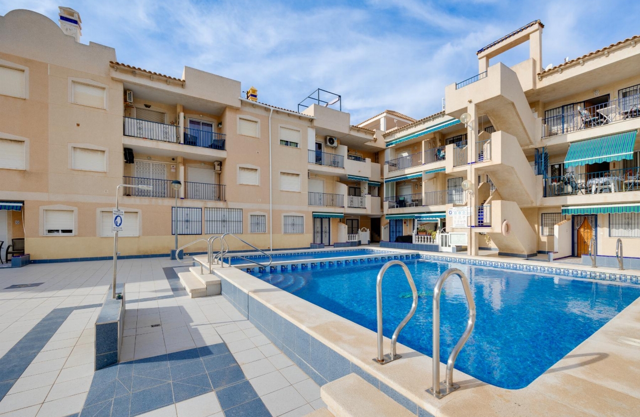 Reventa - APARTAMENTO - Torrevieja - PLAYA NAUFRAGOS