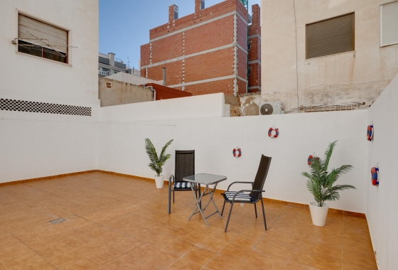 Resale - APARTAMENTO - Torrevieja - Playa del Cura