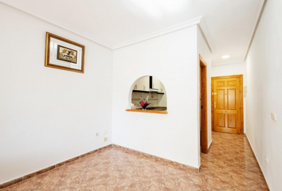 Reventa - APARTAMENTO - Torrevieja - CENTRO