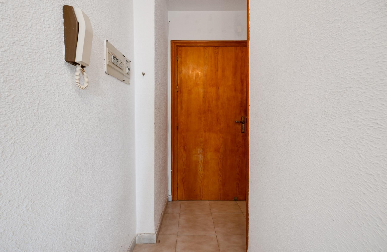 Wiederverkauf - APARTAMENTO - Torrevieja - CABO CERVERA