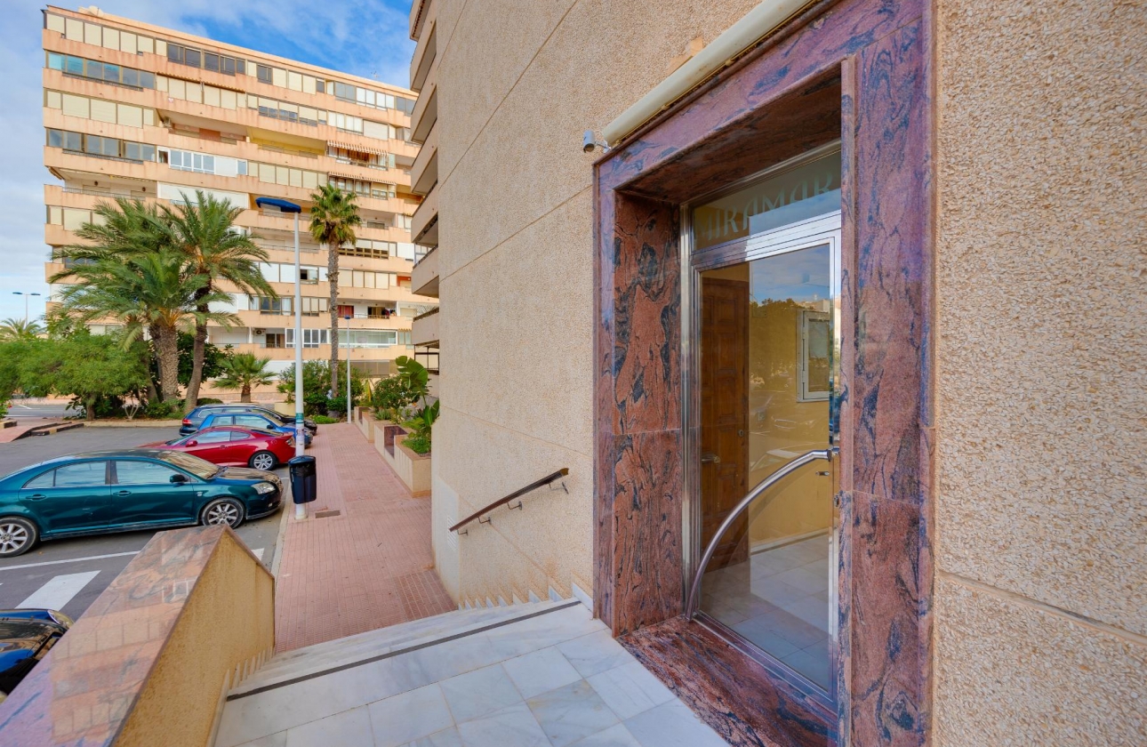 Wiederverkauf - APARTAMENTO - Torrevieja - CABO CERVERA